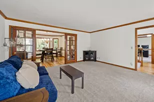 5754 Charles Cir, Lake Oswego, OR 97035 - Photo 8