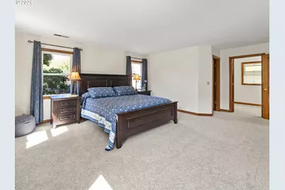 5754 Charles Cir, Lake Oswego, OR 97035 - Photo 24