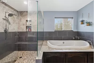 2728 Hallmark Ln, Eugene, OR 97402 - Photo 28