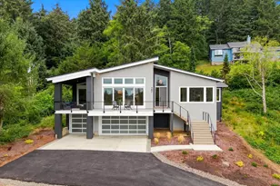 780 Monica Ct, Cannon Beach, OR 97110 - Photo 2