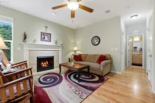 211 N White Oak St, Newberg, OR 97132 - Photo 16