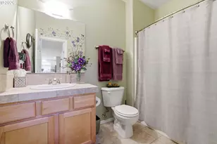 211 N White Oak St, Newberg, OR 97132 - Photo 20