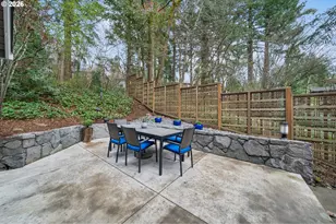 21 Del Prado St, Lake Oswego, OR 97035 - Photo 38