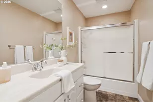 21 Del Prado St, Lake Oswego, OR 97035 - Photo 36