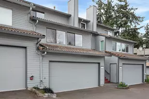 6228 Meridian Cir, West Linn, OR 97068 - Photo 2