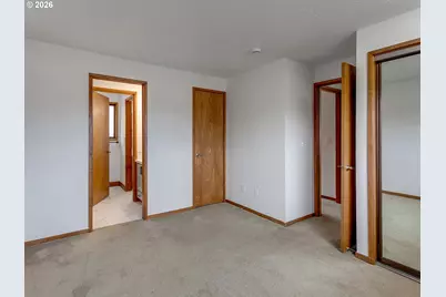 6228 Meridian Cir #7, West Linn, OR 97068 - Photo 32