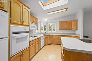 8227 SE 88th Ave, Portland, OR 97266 - Photo 12