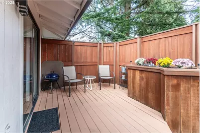 10054 SW Erie Ct, Tualatin, OR 97062 - Photo 28