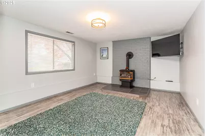 10054 SW Erie Ct, Tualatin, OR 97062 - Photo 20