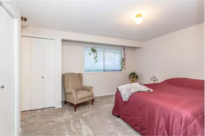 10054 SW Erie Ct, Tualatin, OR 97062 - Photo 16