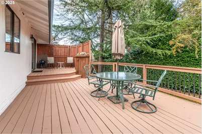 10054 SW Erie Ct, Tualatin, OR 97062 - Photo 30