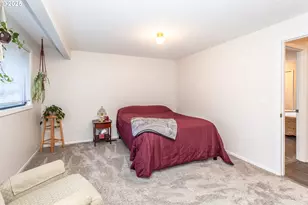 10054 SW Erie Ct, Tualatin, OR 97062 - Photo 18