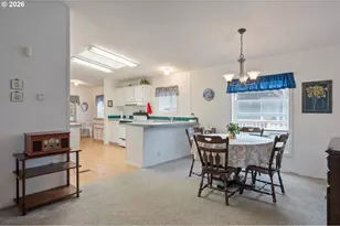 301 Deal St, Junction City, OR 97448 - Photo 8