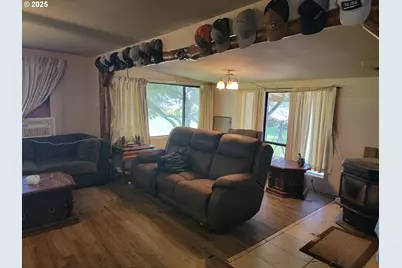 57580 Fall Rd, Christmas Valley, OR 97641 - Photo 4