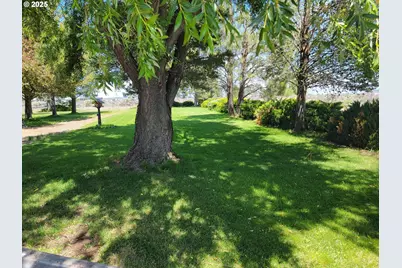 57580 Fall Rd, Christmas Valley, OR 97641 - Photo 2