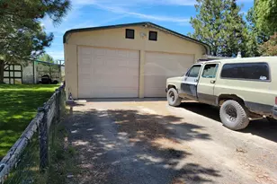 57580 Fall Rd, Christmas Valley, OR 97641 - Photo 28