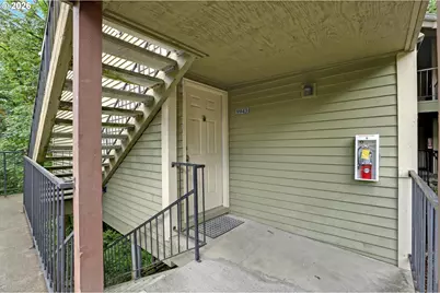 9943 SE Talbert St, Clackamas, OR 97015 - Photo 2
