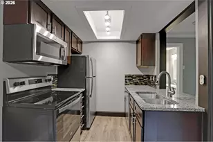 9943 SE Talbert St, Clackamas, OR 97015 - Photo 8