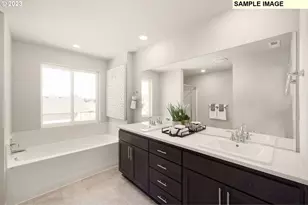 8814 SW Salinan St, Tualatin, OR 97035 - Photo 14