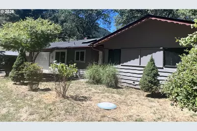 344 Peckerwood Ln, Grants Pass, OR 97527 - Photo 1