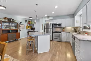 16230 NE Hoyt St, Portland, OR 97230 - Photo 12