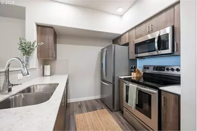 16449 NW Chadwick Way #204, Portland, OR 97229 - Photo 8