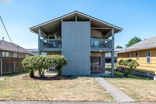 823 8th Ave, Longview, WA 98632 - Photo 2