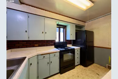 861 Fir Ave, Coos Bay, OR 97420 - Photo 16