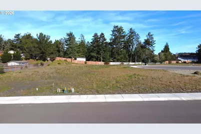 1020 Park Pl, Coos Bay, OR 97420 - Photo 6