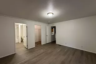 8720 SE Clatsop St, Happy Valley, OR 97086 - Photo 12