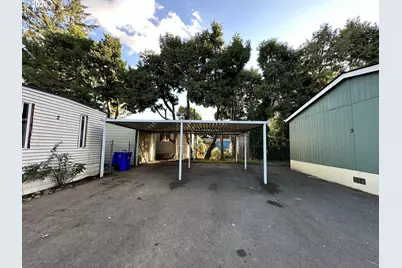 8720 SE Clatsop St, Happy Valley, OR 97086 - Photo 20