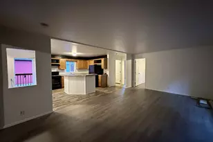 8720 SE Clatsop St, Happy Valley, OR 97086 - Photo 10