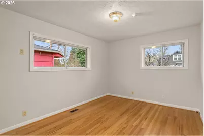 4212 SE Glenwood St, Portland, OR 97206 - Photo 14