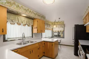 4212 SE Glenwood St, Portland, OR 97206 - Photo 12