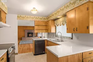 4212 SE Glenwood St, Portland, OR 97206 - Photo 10