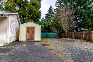 711 NE 113th Ave, Portland, OR 97220 - Photo 8