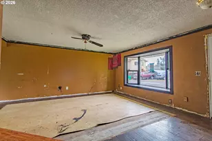 711 NE 113th Ave, Portland, OR 97220 - Photo 10