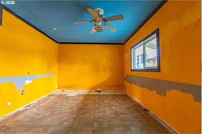 711 NE 113th Ave, Portland, OR 97220 - Photo 26