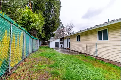 711 NE 113th Ave, Portland, OR 97220 - Photo 30