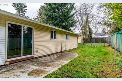 711 NE 113th Ave, Portland, OR 97220 - Photo 28