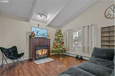 292 SE Academy St, Dallas, OR 97338 - Photo 8