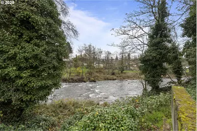 292 SE Academy St, Dallas, OR 97338 - Photo 30