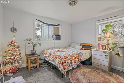 292 SE Academy St, Dallas, OR 97338 - Photo 18