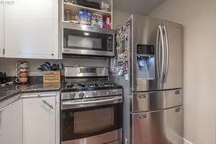 292 SE Academy St, Dallas, OR 97338 - Photo 12