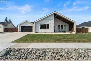 202 W Oak St, Yacolt, WA 98675 - Photo 2