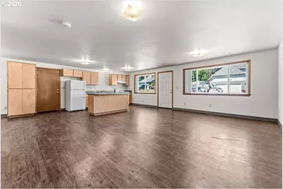 22010 S Leslie Ave, Beavercreek, OR 97004 - Photo 4