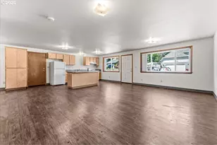 22010 S Leslie Ave, Beavercreek, OR 97004 - Photo 4