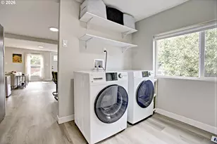 8425 N Swenson St, Portland, OR 97203 - Photo 30