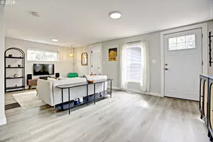 8425 N Swenson St, Portland, OR 97203 - Photo 10