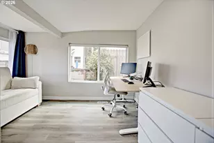 8425 N Swenson St, Portland, OR 97203 - Photo 24